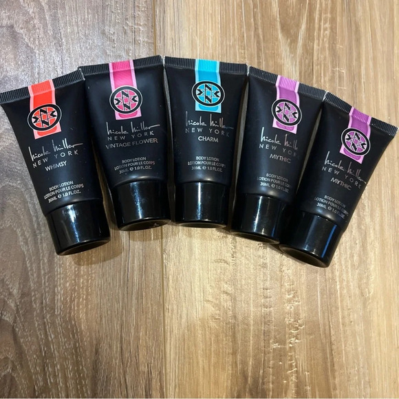 Nicole Miller Legends Collection Lot Of 5 1oz Lotions Travel Size SEALED - Picture 1 of 3
